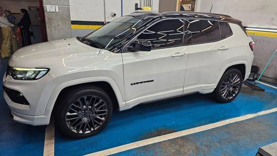 JEEP COMPASS 1.3 T270 TURBO FLEX S AT6 JEEP COMPASS 1.3 T270 TURBO FLEX S AT6
